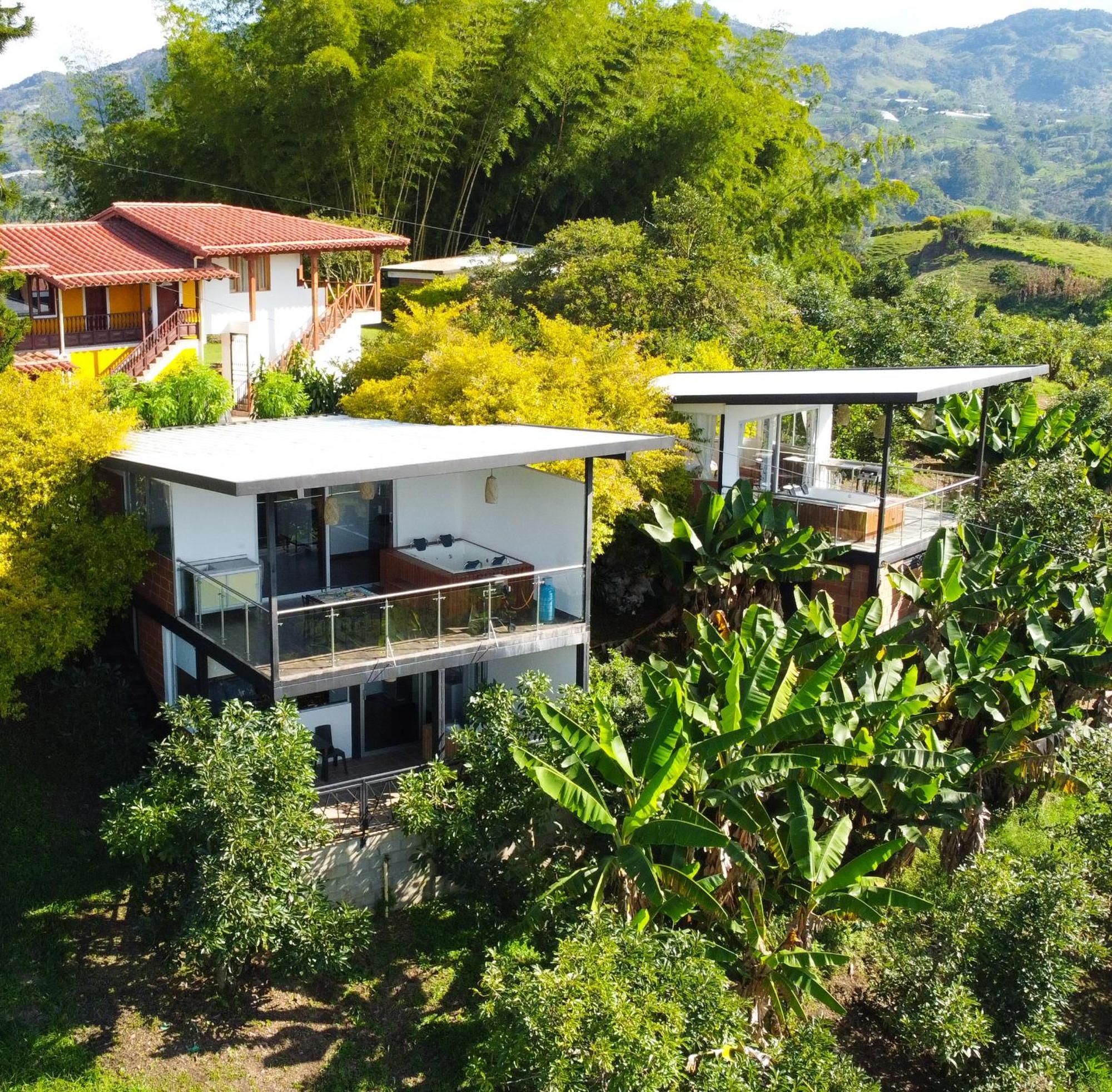 Hotel Campestre Alto Lindo En Guatapé Exterior photo